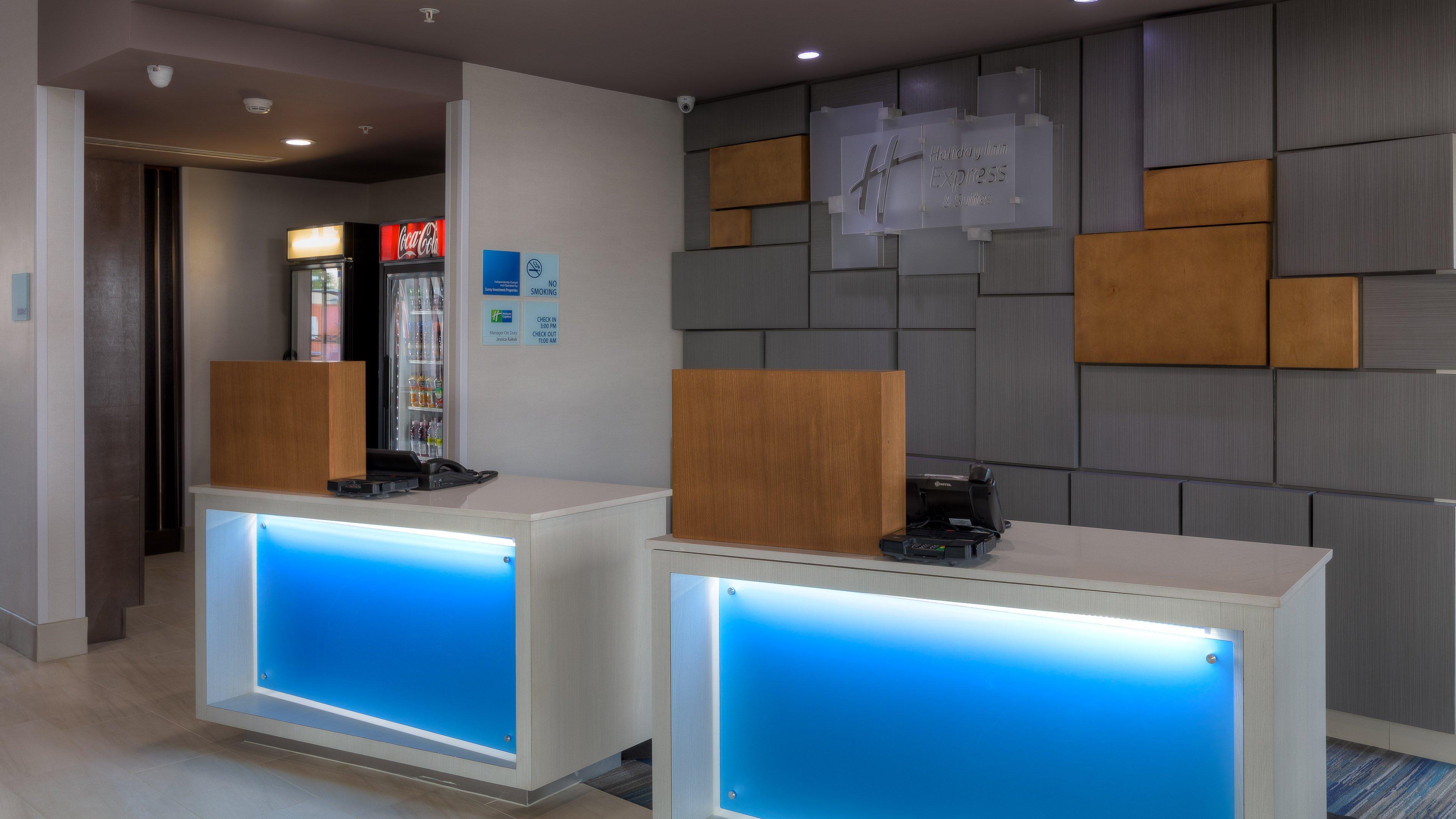 Holiday Inn Express & Suites Tulsa Midtown By Ihg Eksteriør bilde