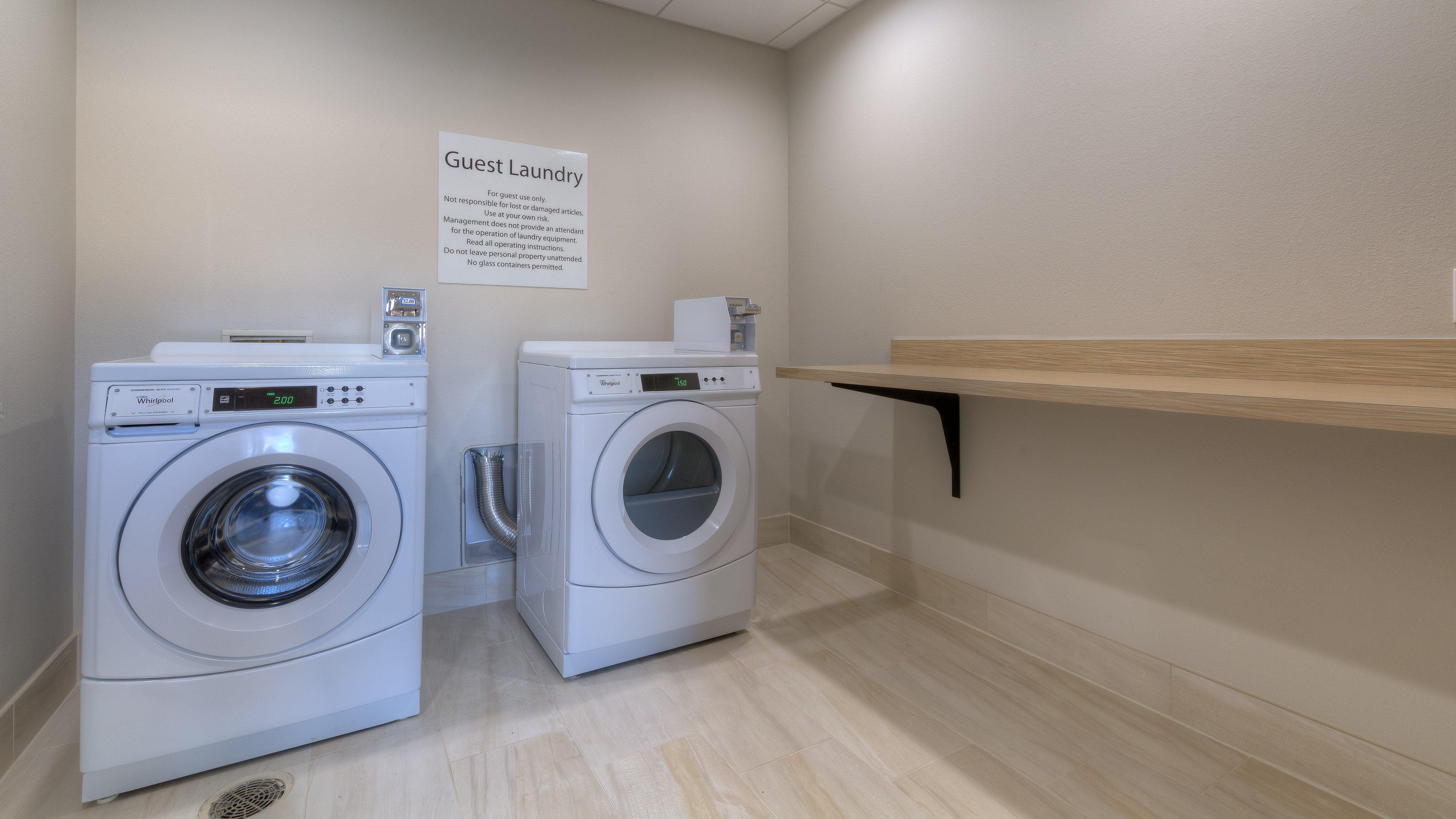 Holiday Inn Express & Suites Tulsa Midtown By Ihg Eksteriør bilde